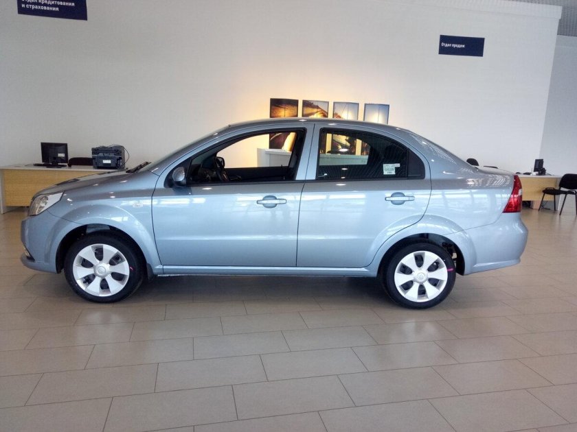 Равон Нексия р3