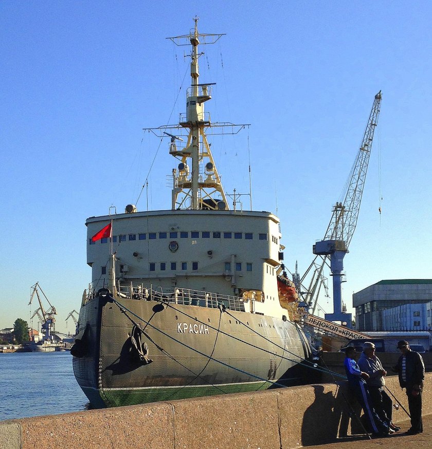 Красин ледокол, 1976