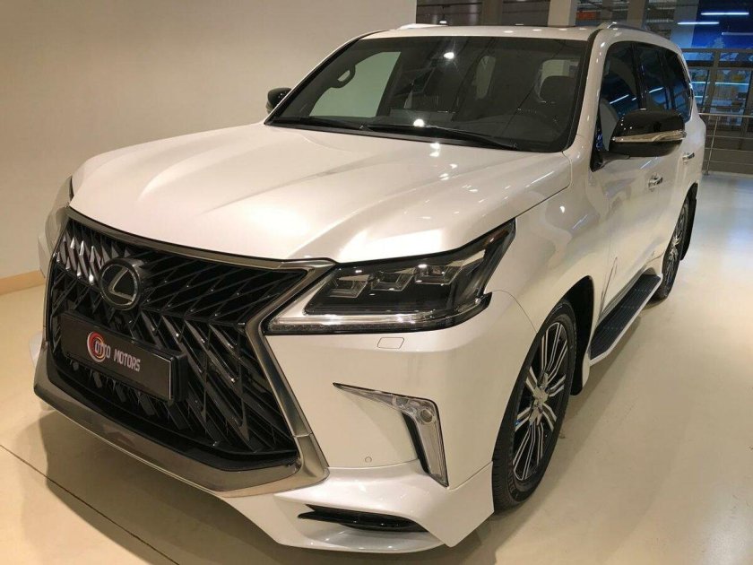 Лексус 570 2019