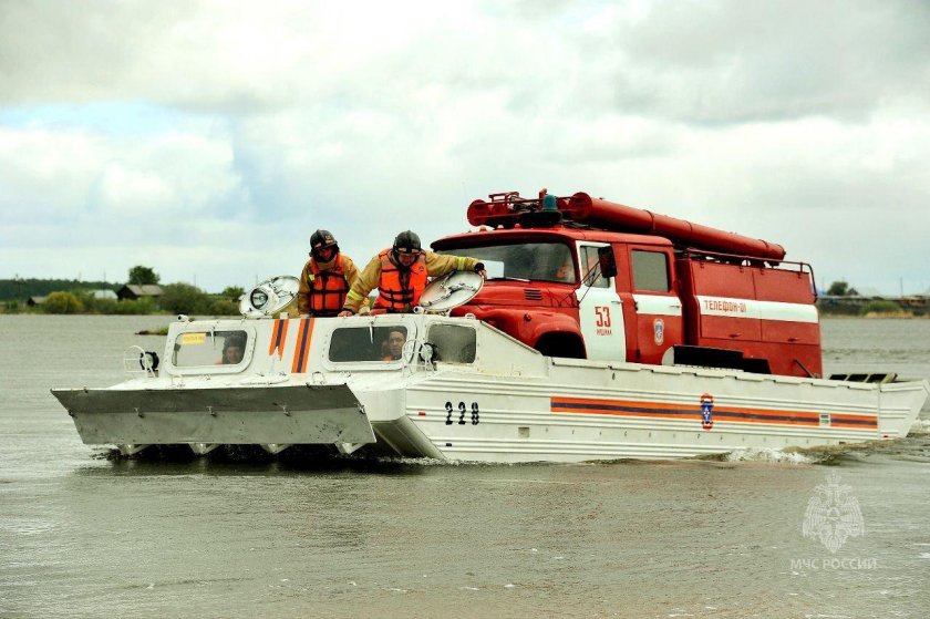 Плавающий Транспортер ПТС МЧС