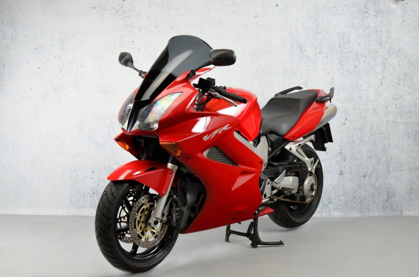 Honda vfr800f