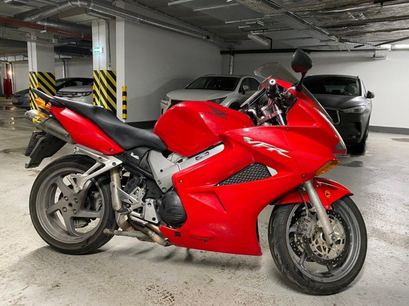 Honda VFR 800 2005