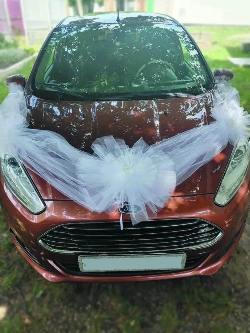 Фатин на капот на свадьбу