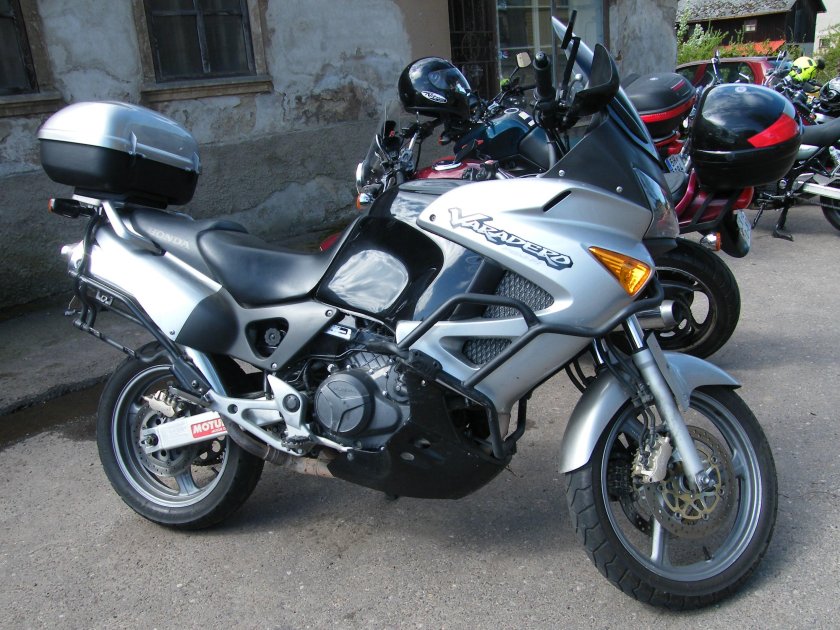 Honda Varadero 2005