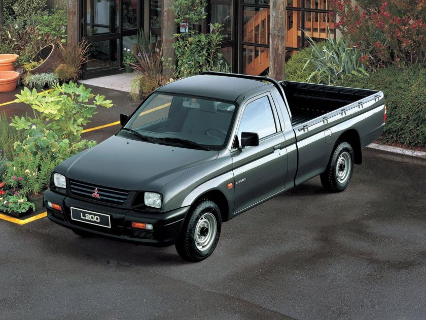 Mitsubishi l200 пикап