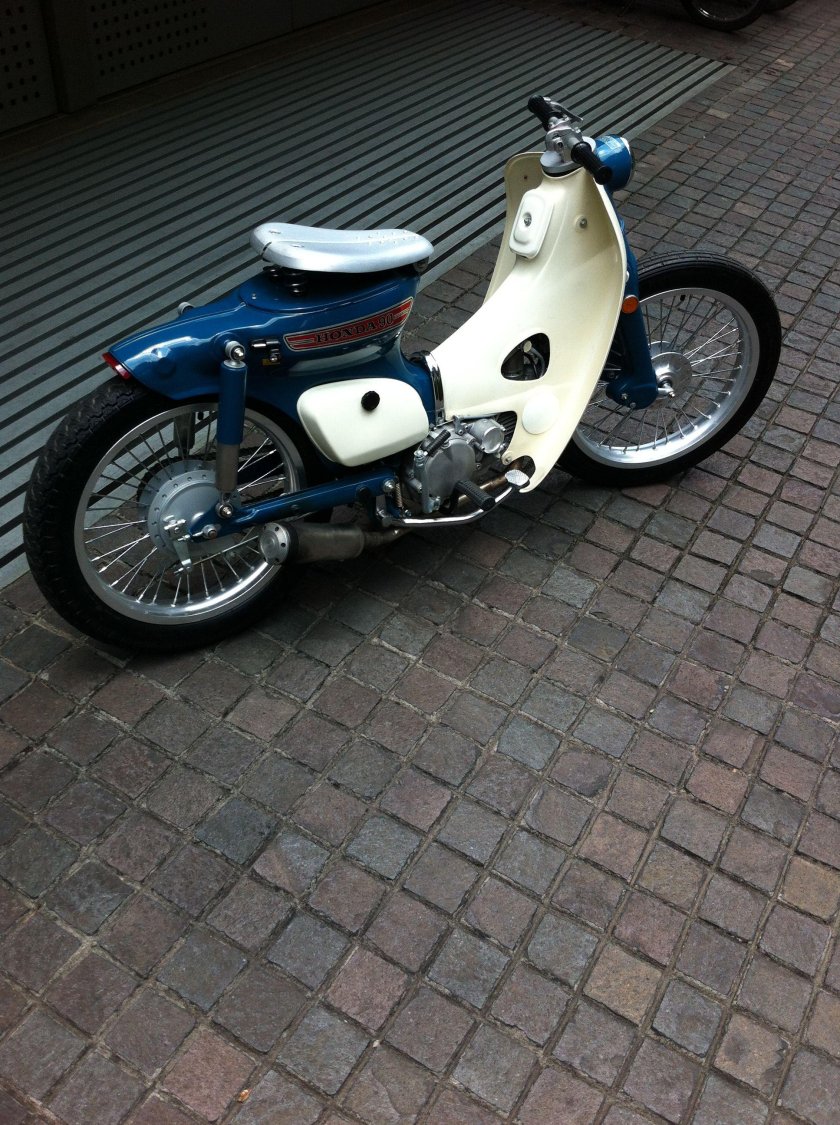 Honda super Cub 50 Custom