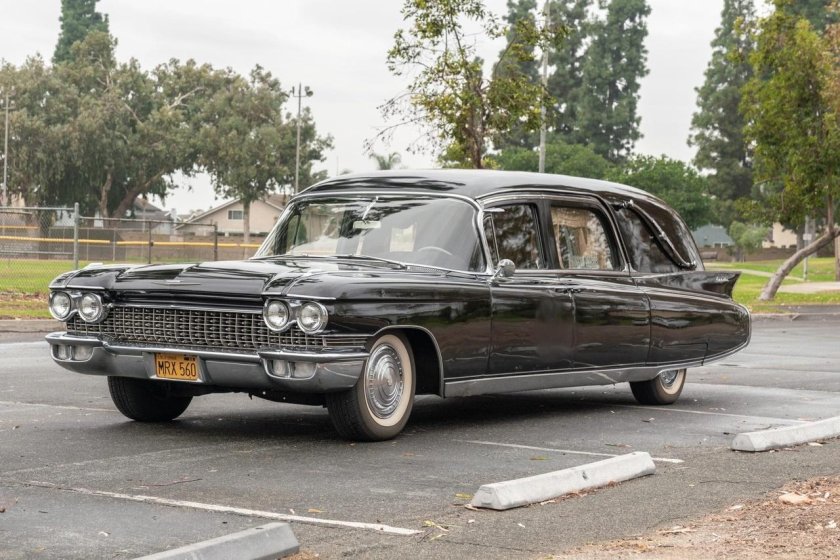 Cadillac Fleetwood Hearse