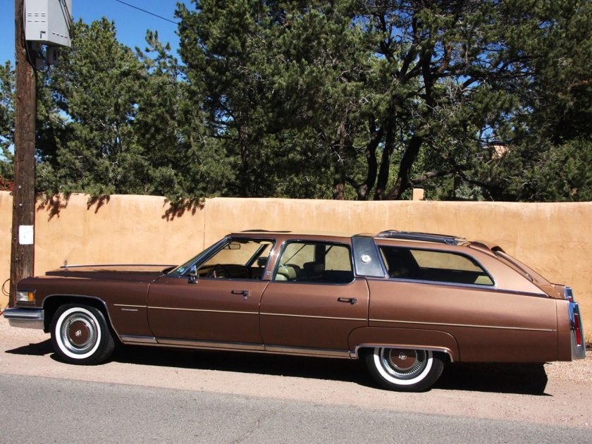 Cadillac Fleetwood 1975