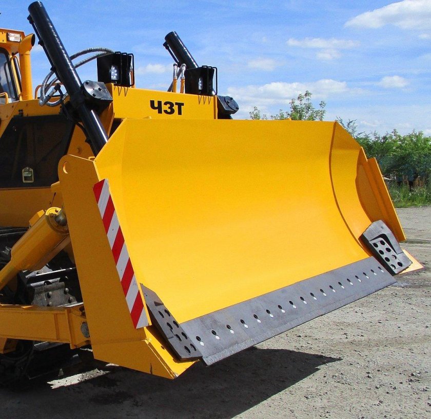 Полусферический отвал на бульдозер wd600