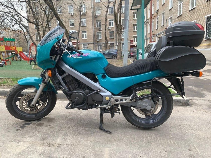 Хонда NTV 1994