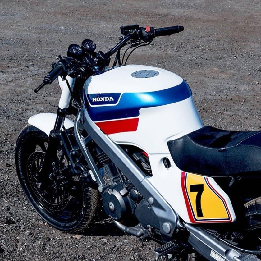Honda NTV 650 Custom