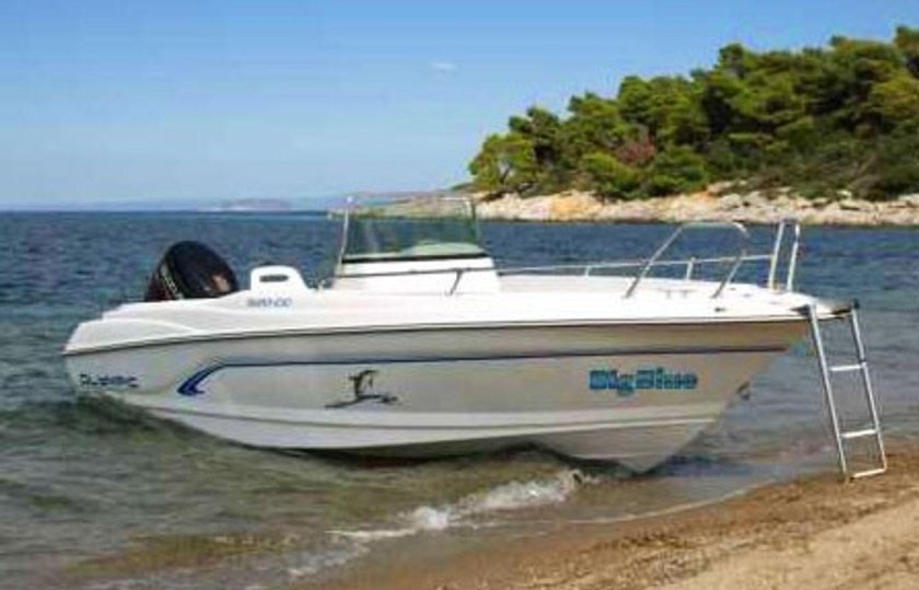 Яхта Олимпик