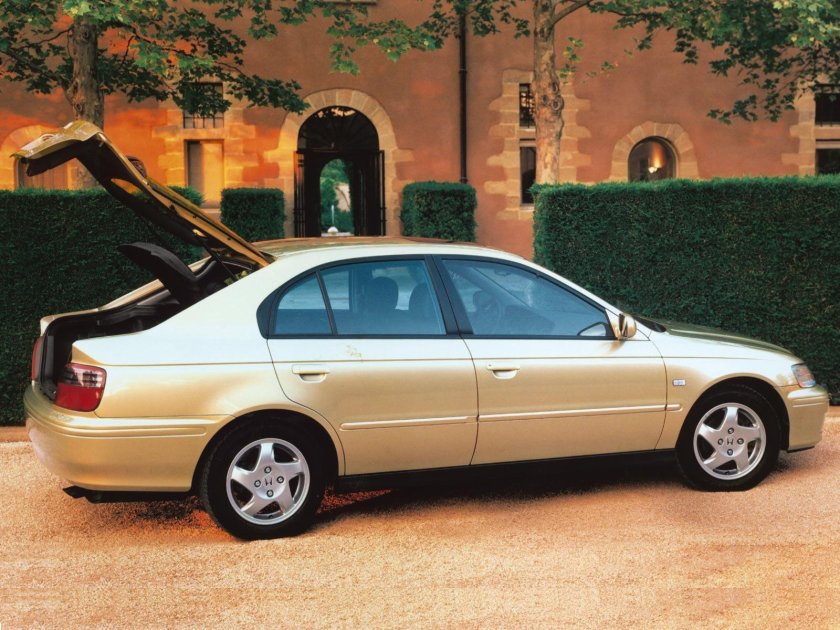 Honda Accord 6 поколение