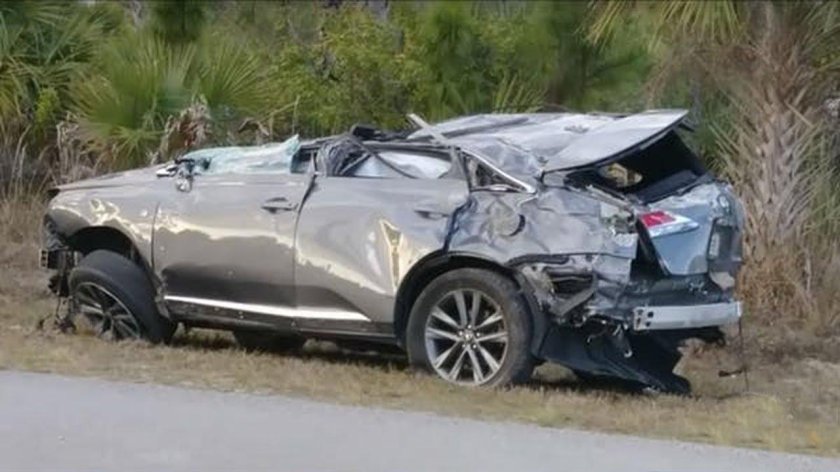 Разбитый Лексус rx350