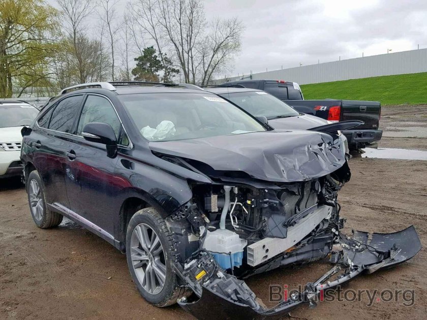 Разбитый Лексус в сервисе