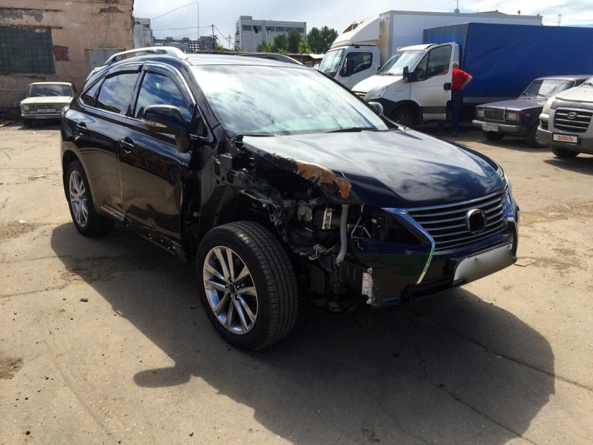 Lexus rx350 битый морда