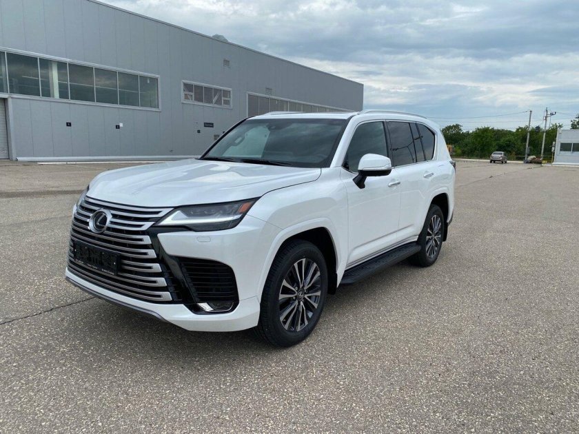 Lexus LX 2023
