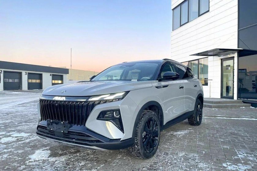 Dongfeng Hybrid cars