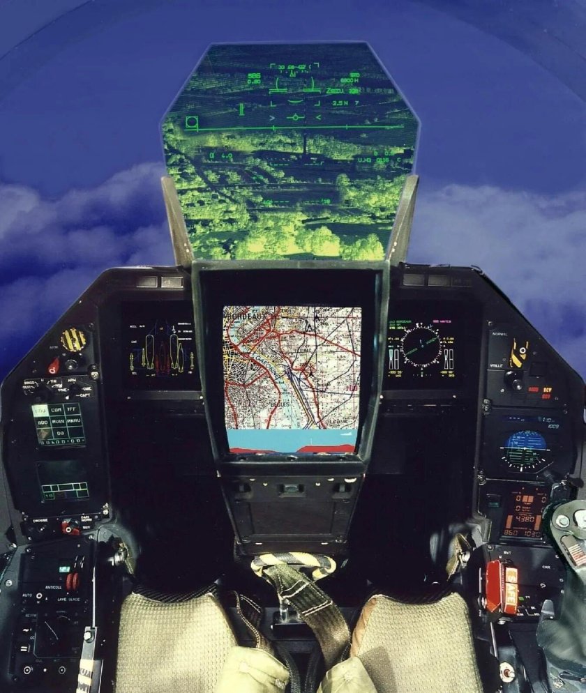 Кабина истребителя Су 57