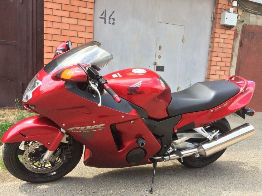 Хонда Дрозд 1100