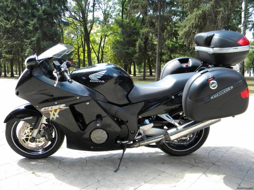 Хонда СБР 1100хх