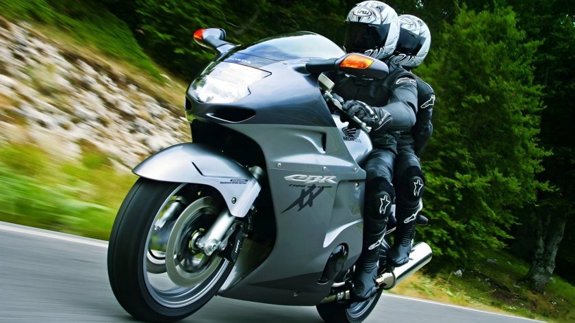 Honda CBR 1100 super Blackbird