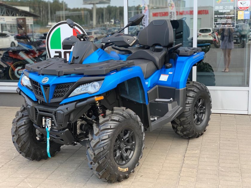 Квадроцикл CFMOTO CFORCE 800