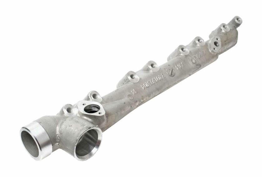 740-1303104 Труба водяная правая