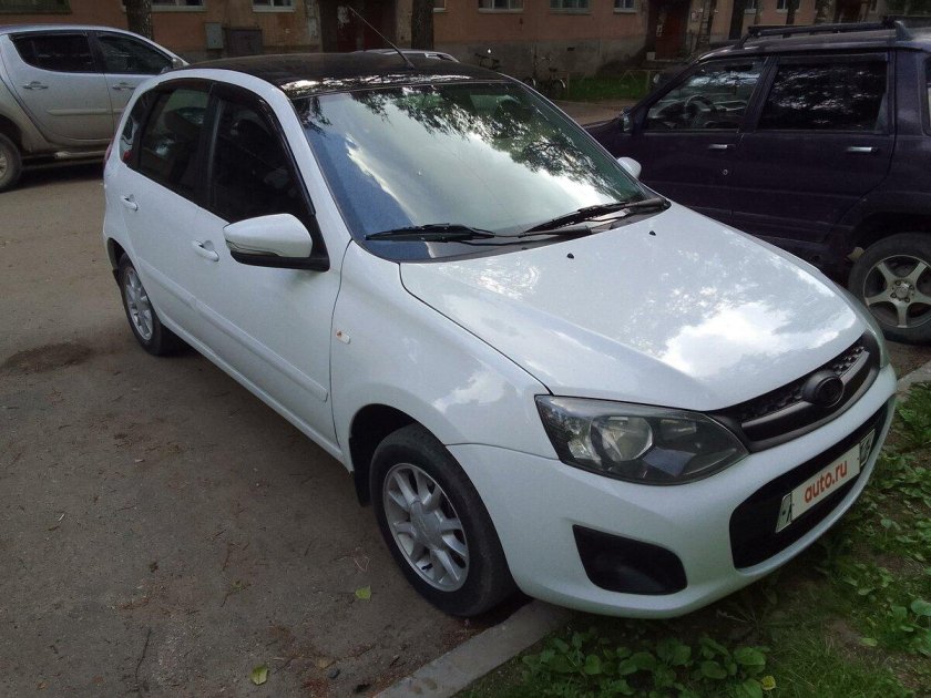 Калина 2 Люкс хэтчбек белая