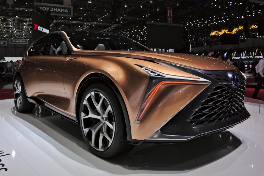Lexus LF-1