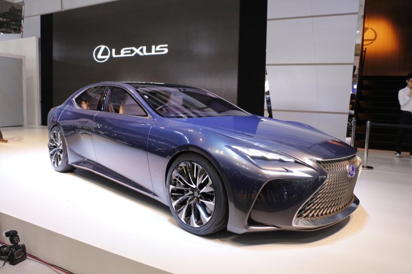 Lexus LF-FC