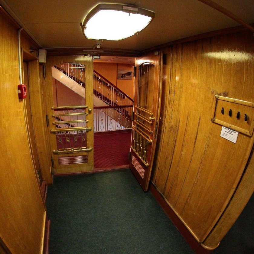 АПЛ акула внутри