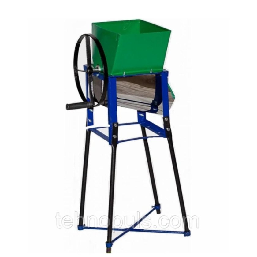 Измельчитель садовый корморезка 1989 года