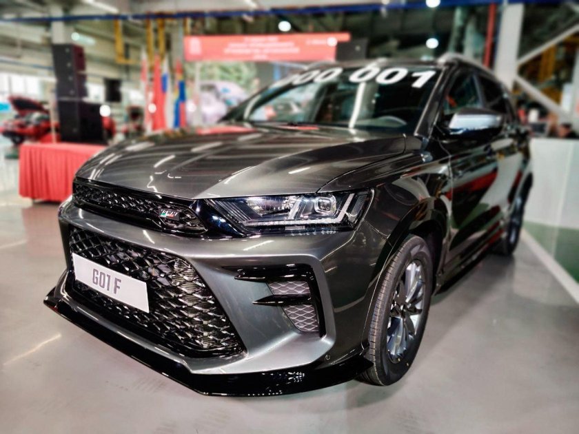 Китайский кроссовер SWM G 01