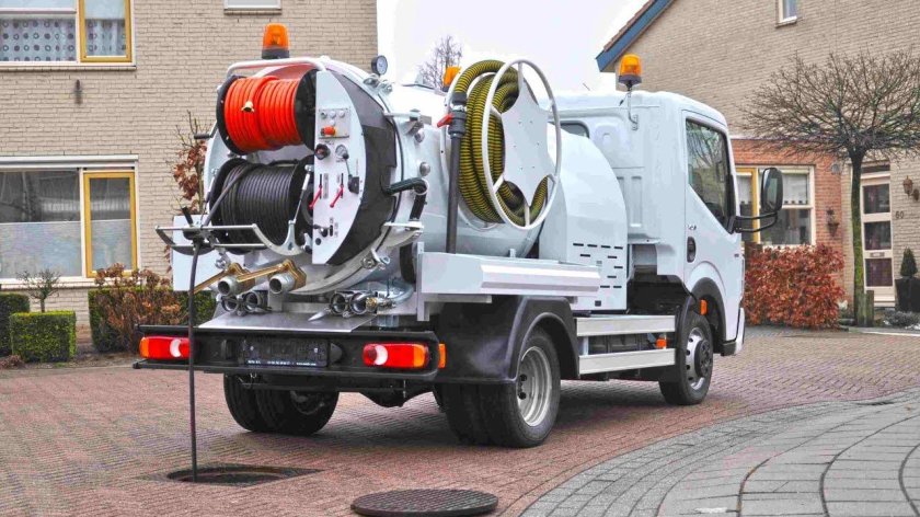 Каналопромывочная машина на базе Вольво