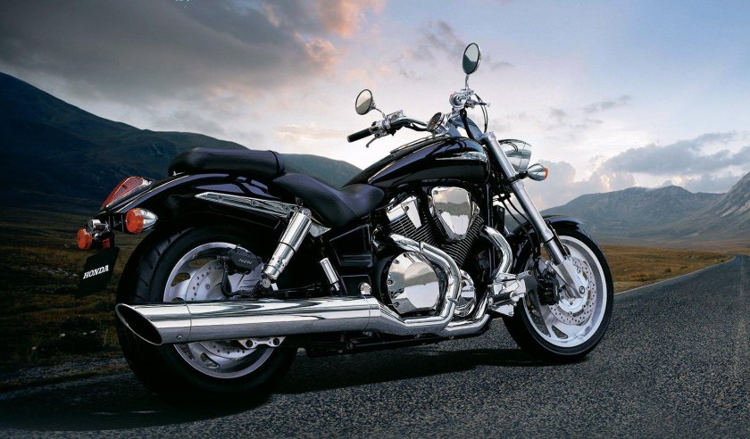 Мотоцикл Honda VTX 1800