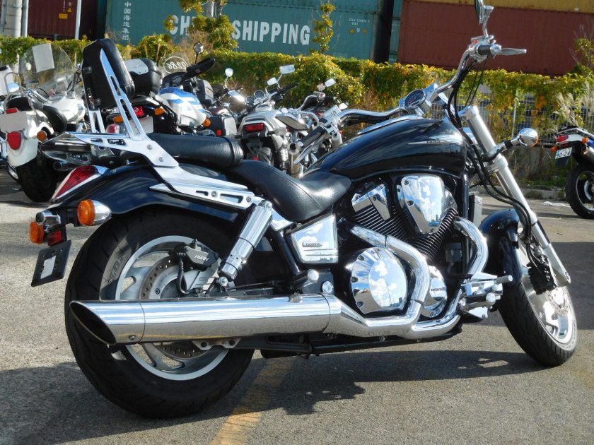 Хонда втикс 1800