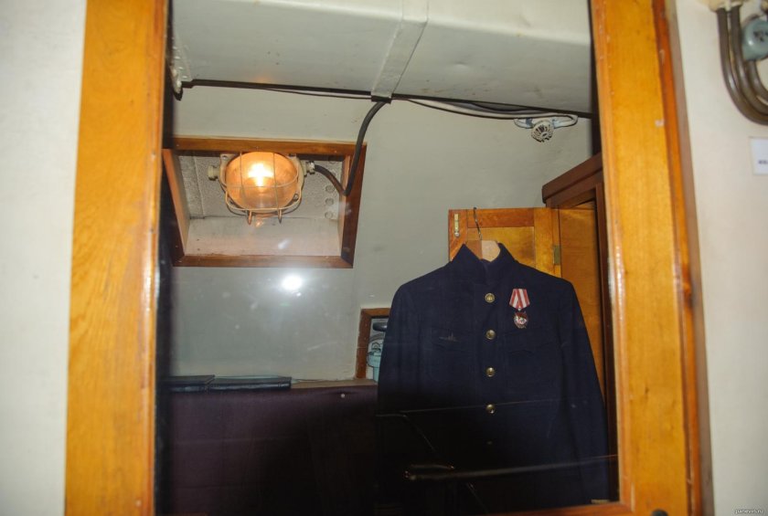 Подводная лодка каюта капитана