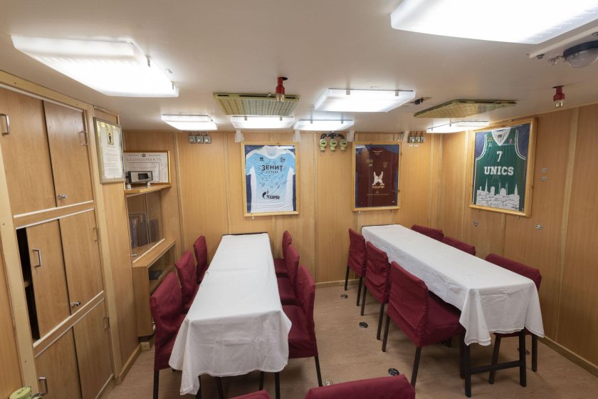 Внутри атомная подводная лодка "Казань"