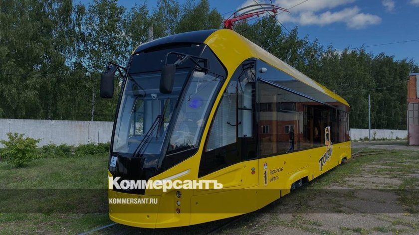 Трамвай 71-911ем львёнок