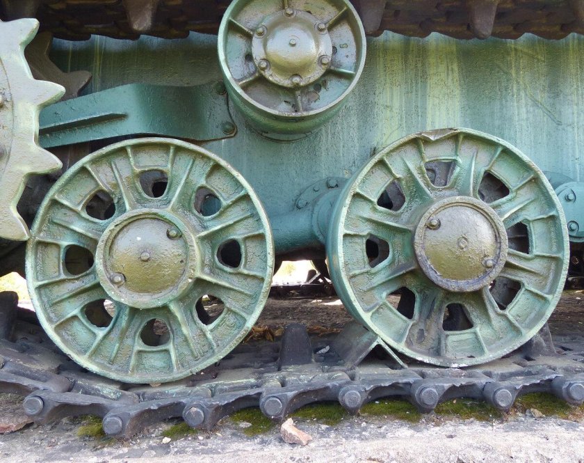 Танк кв-1 катки