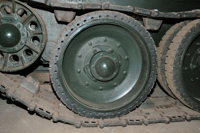 Катки танка т-34