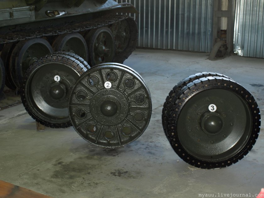 Каток танка т-34