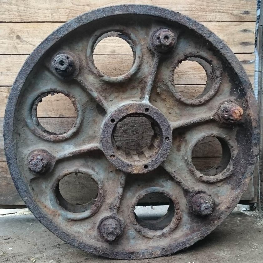 Каток танка т-34