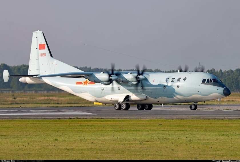 Shaanxi y-9 кабина