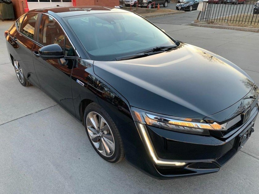 Хонда Кларити