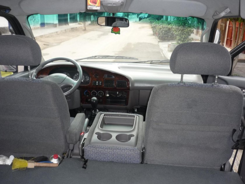 Kia Pregio, 1996 салон