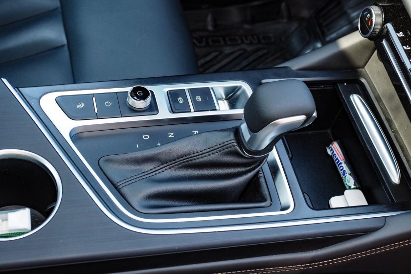 Ручка центральной консоли Omoda c5