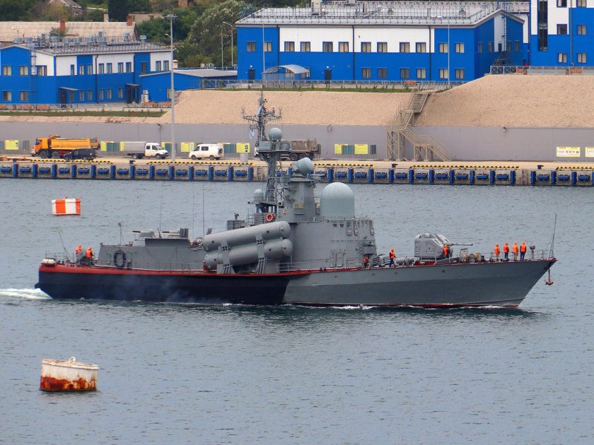 Ракетный катер р-239 Набережные Челны