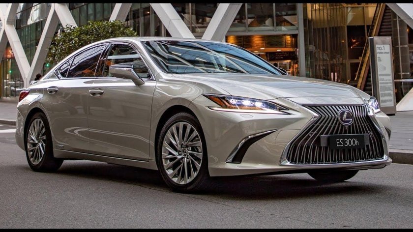 Лексус ЕС 300h